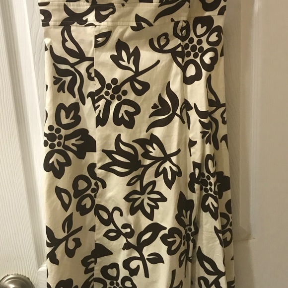 Dress - Picture 4 of 6